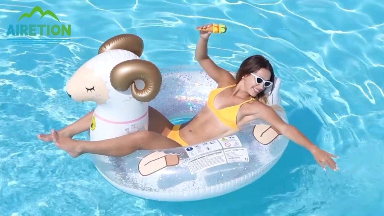 Sorgen Sie diesen Sommer für Furore mit unseren entzückenden aufblasbaren Schaf-Schwimmringen!